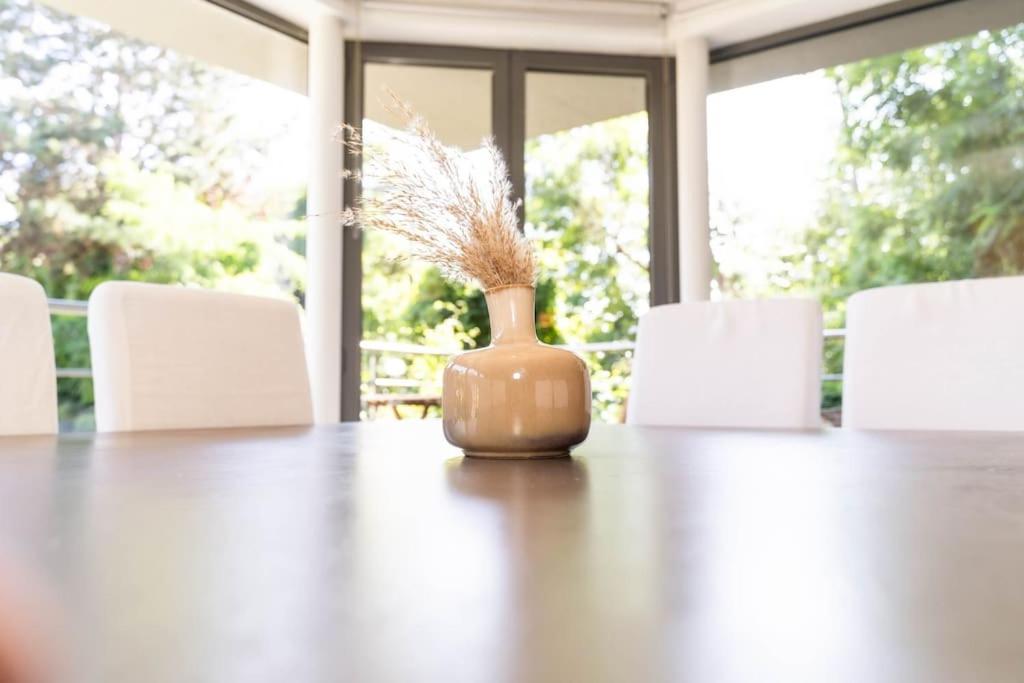 Appartement Tres Lumineux De 120M2 Bryssel Exteriör bild