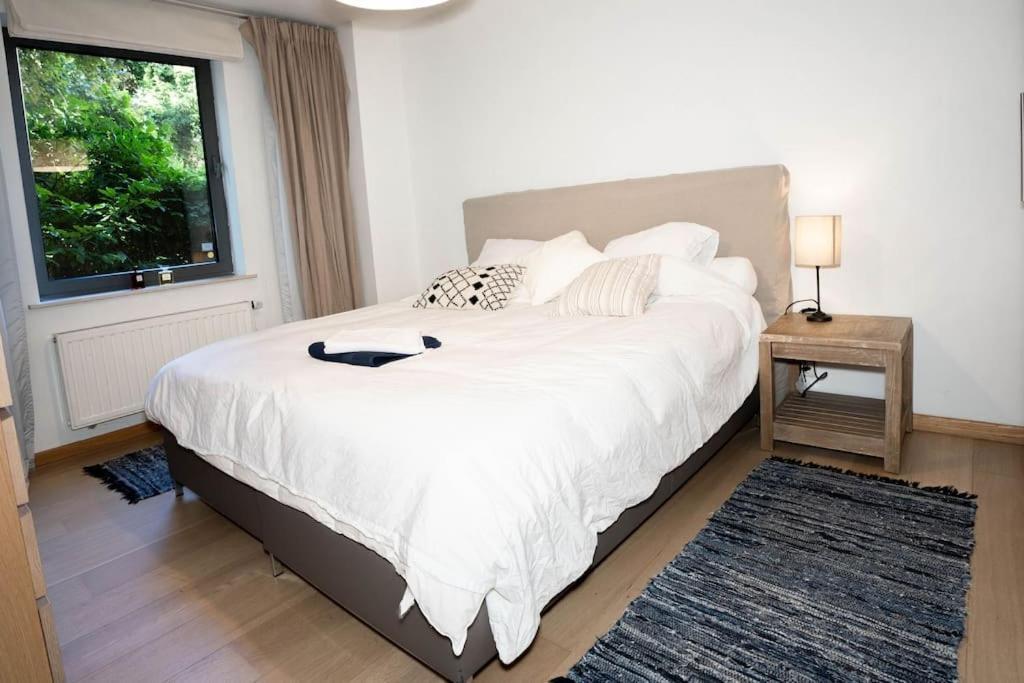 Appartement Tres Lumineux De 120M2 Bryssel Exteriör bild