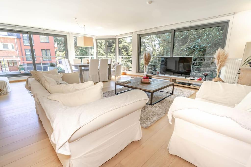Appartement Tres Lumineux De 120M2 Bryssel Exteriör bild